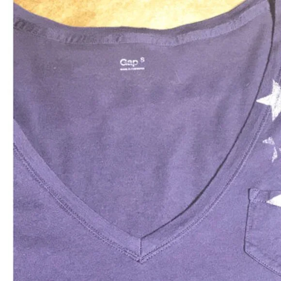 Gap Shirt, Stars, Blue T-Shirt, Size Small - Picture 6 of 6